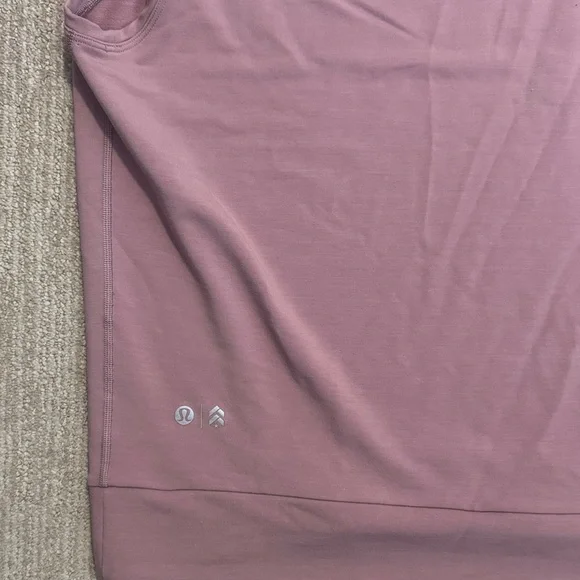 Lululemon Woman's Size 10 Stronger as One Sleeveless Hoodie Vintage Mauve - Picture 10 of 13